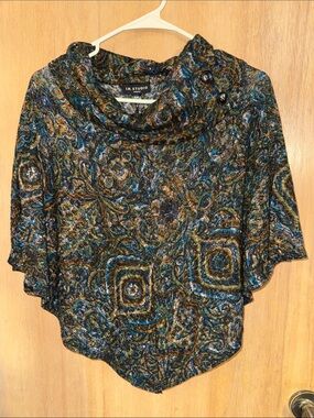 I.N. Studio Lightweight Patterned Cowl Neck Top Handkerchief Hem Petite Medium